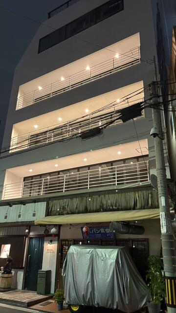 天神橋筋六丁⽬駅徒歩1分　駅至近の好立地！2階角部屋のスケルトン物件